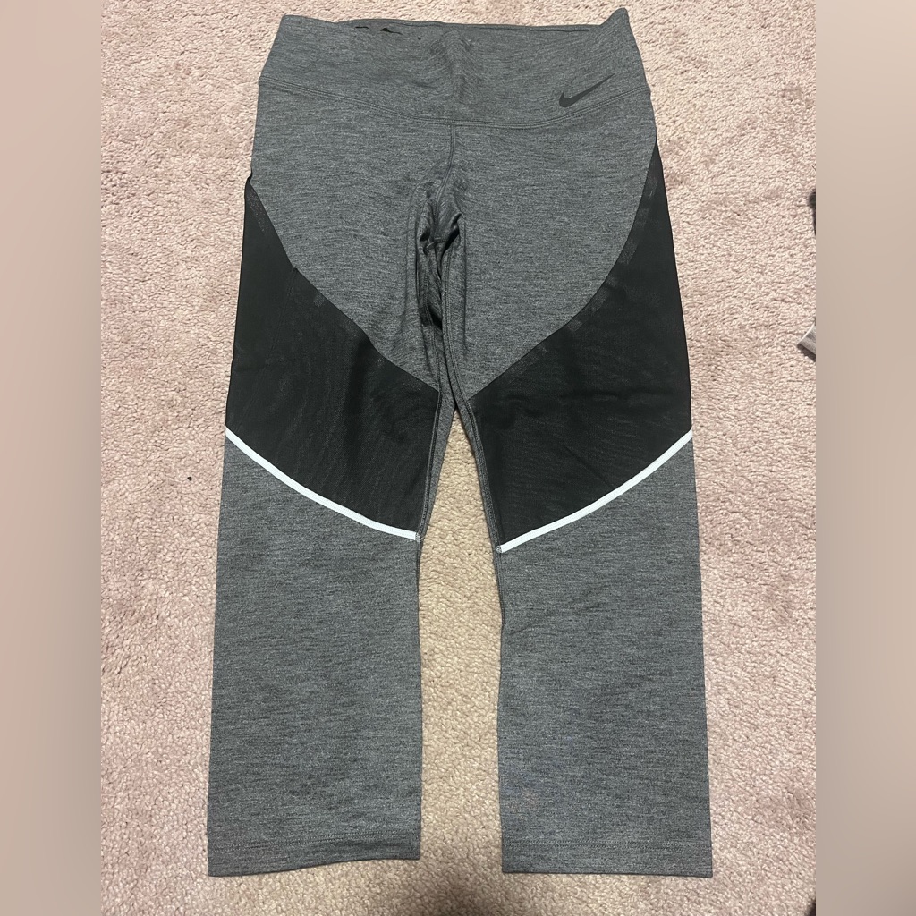 Womens Nike Leggings